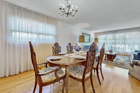 Photo 10 at 6 Kelvinway Drive, L'Amoreaux, Toronto