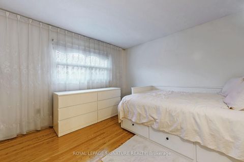 Photo 22 at 6 Kelvinway Drive, L'Amoreaux, Toronto