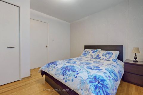 Photo 33 at 6 Kelvinway Drive, L'Amoreaux, Toronto