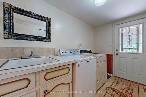 Photo 34 at 6 Kelvinway Drive, L'Amoreaux, Toronto