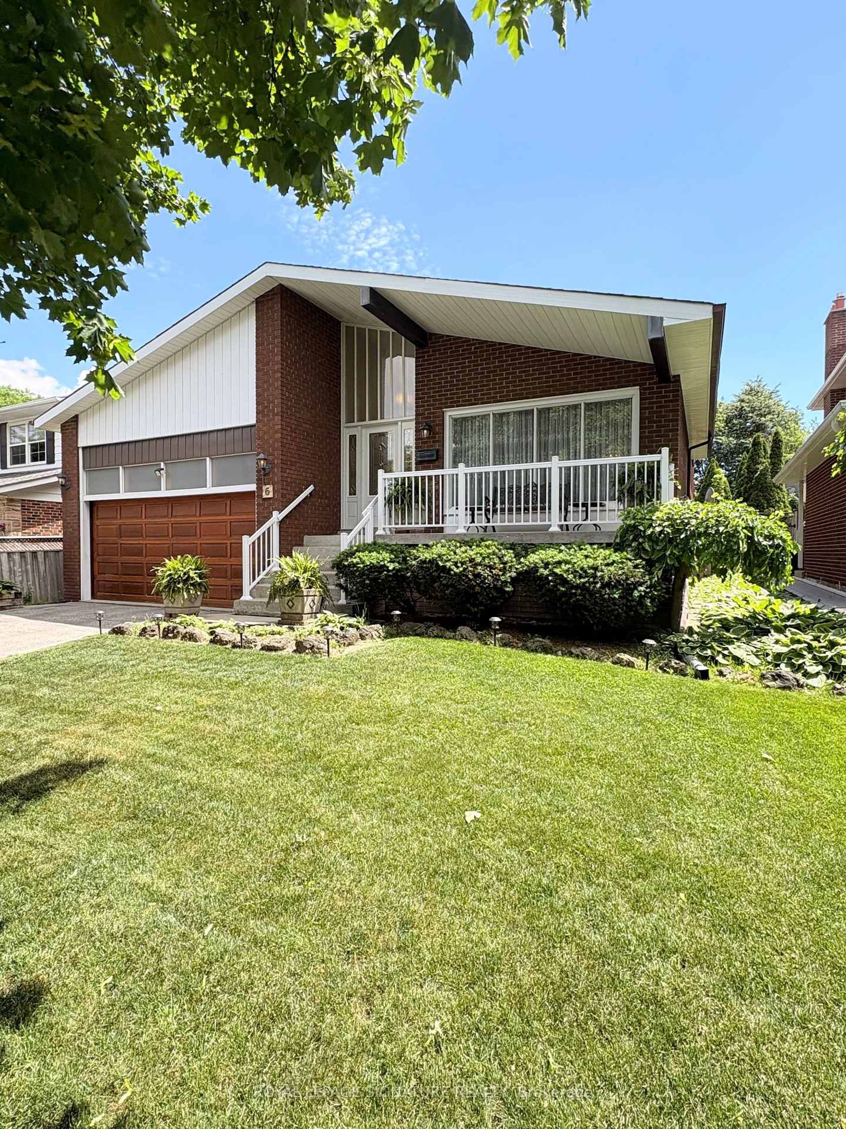 6 Kelvinway Drive, L'Amoreaux, Toronto 