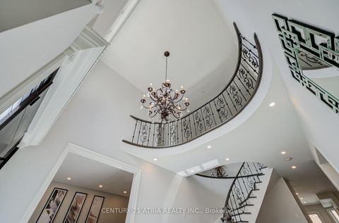 Photo 3 at 399 Tareyton Road, Mill Pond, Richmond Hill