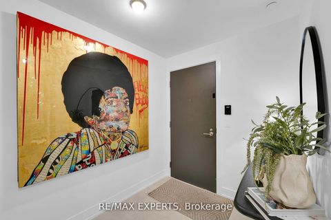 Photo 3 at 605 - 38 Cameron Street, Chinatown, Toronto