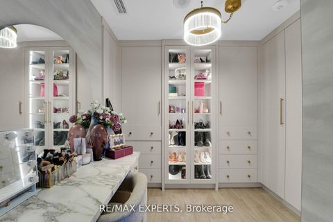 Photo 43 at 605 - 38 Cameron Street, Chinatown, Toronto