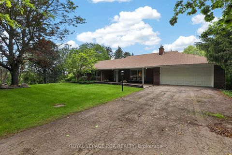 Photo 2 at 3410 19th Side Road, Rural King, King
