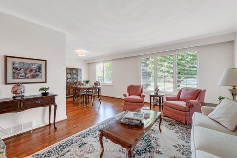 Photo 8 at 3 Avery Avenue, Markland Wood, Toronto