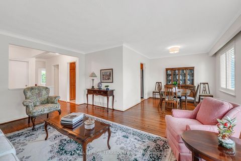 Photo 9 at 3 Avery Avenue, Markland Wood, Toronto
