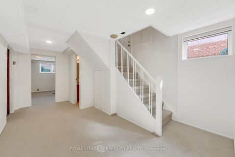 Photo 21 at 3 Avery Avenue, Markland Wood, Toronto