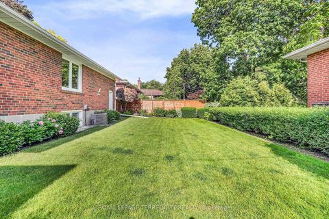 Photo 30 at 3 Avery Avenue, Markland Wood, Toronto