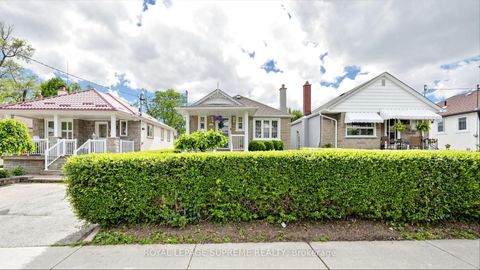 Photo 2 at 610 Mcroberts Avenue, Fairbank, Toronto