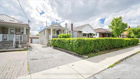 Photo 5 at 610 Mcroberts Avenue, Fairbank, Toronto