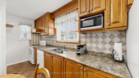 Photo 14 at 610 Mcroberts Avenue, Fairbank, Toronto