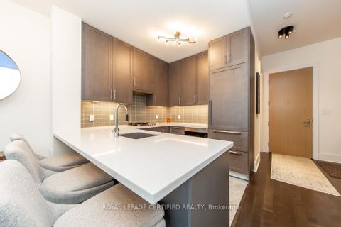Photo 14 at 928 - 29 Queens Quay Street E, Waterfront Communities C1, Toronto