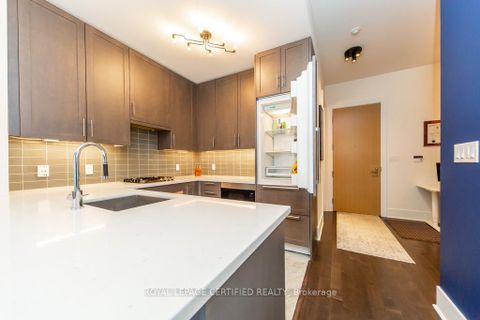 Photo 15 at 928 - 29 Queens Quay Street E, Waterfront Communities C1, Toronto