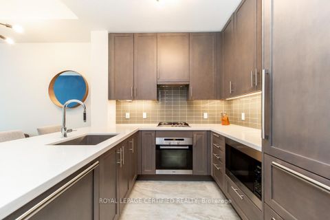 Photo 16 at 928 - 29 Queens Quay Street E, Waterfront Communities C1, Toronto
