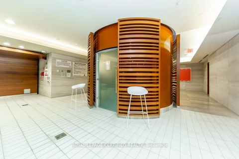 Photo 32 at 928 - 29 Queens Quay Street E, Waterfront Communities C1, Toronto