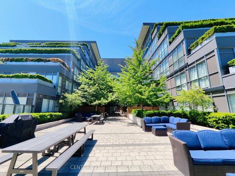 Photo 2 at 703 - 15 James Finlay Way, CFB, Toronto
