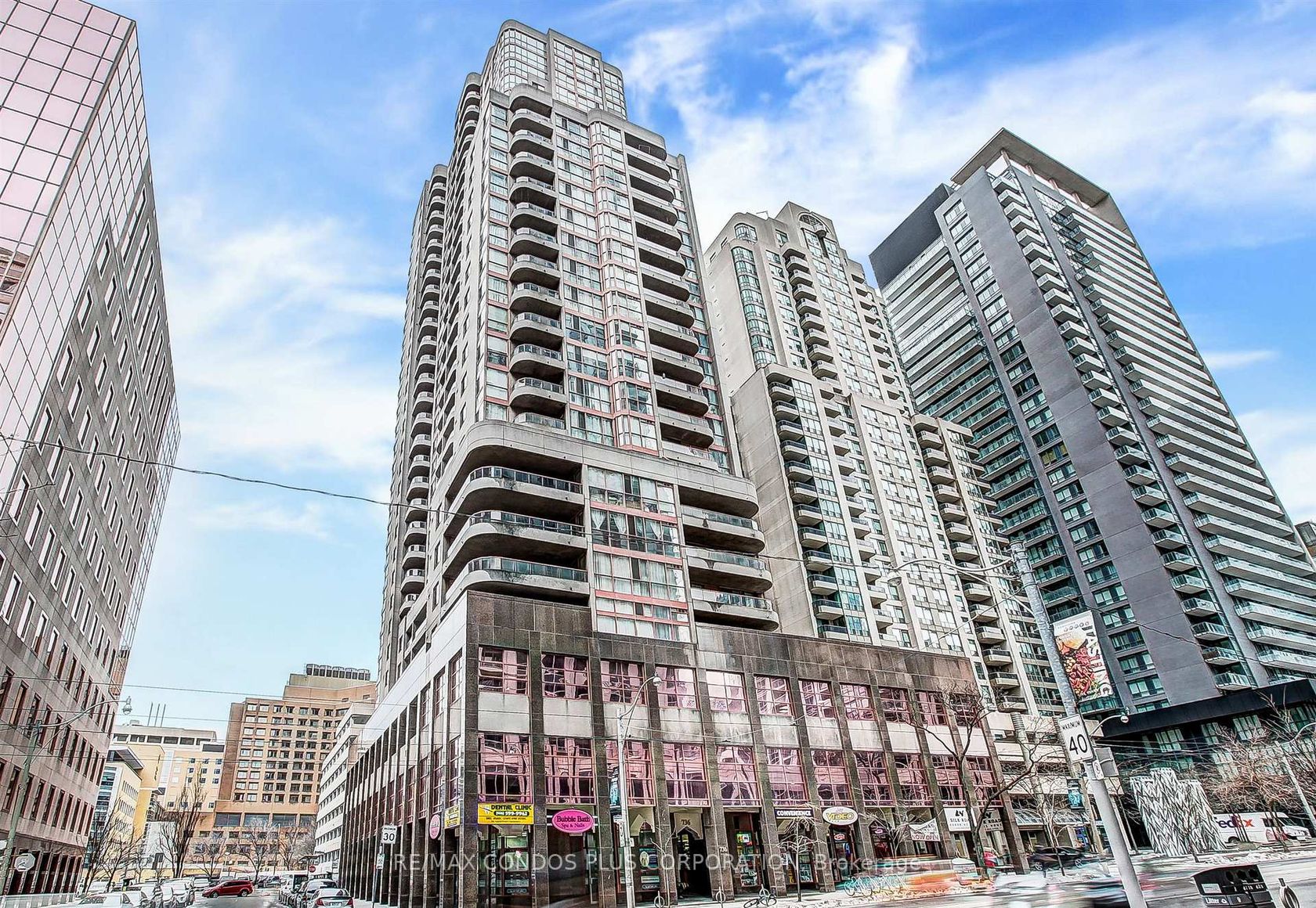 1601 - 736 Bay Street, Bay Street Corridor, Toronto 