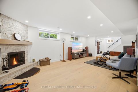 Photo 22 at 20 Silverhill Drive, City Centre West, Toronto