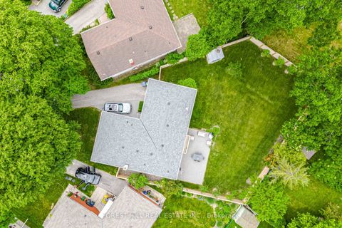 Photo 31 at 20 Silverhill Drive, City Centre West, Toronto