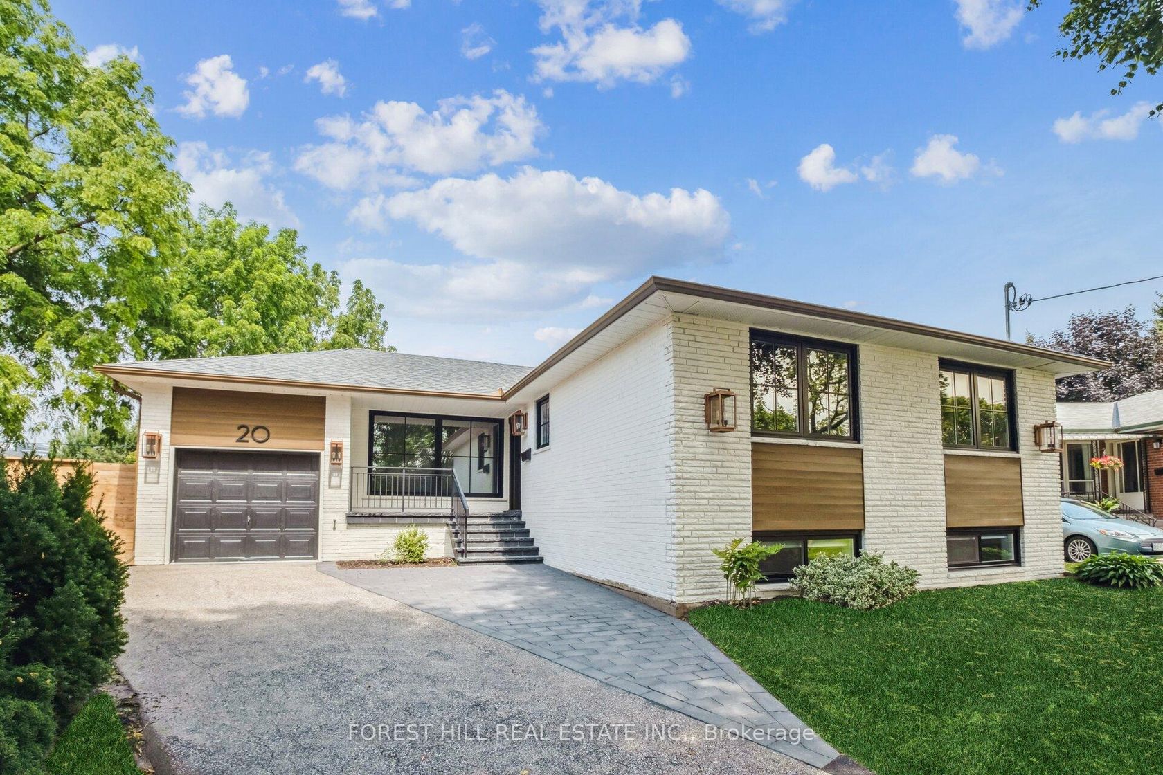 20 Silverhill Drive, City Centre West, Toronto 