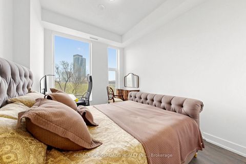 Photo 6 at 534 - 25 Adra Grado Way, Bayview Village, Toronto
