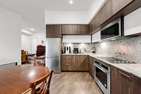 Photo 23 at 534 - 25 Adra Grado Way, Bayview Village, Toronto
