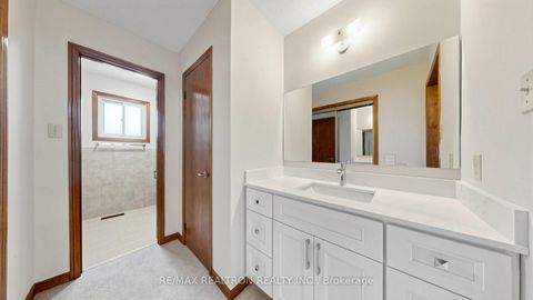 Photo 28 at 328 Goldhawk Trail, Milliken, Toronto