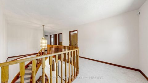 Photo 30 at 328 Goldhawk Trail, Milliken, Toronto