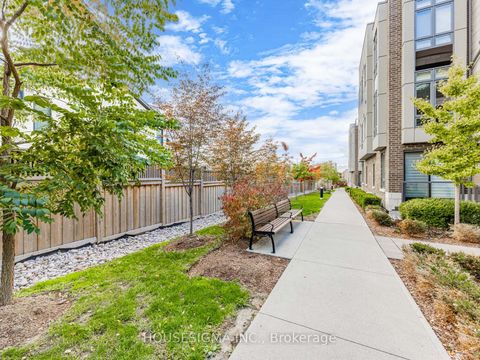 Photo 23 at 5 - 713 Lawrence Avenue W, Glen Park, Toronto