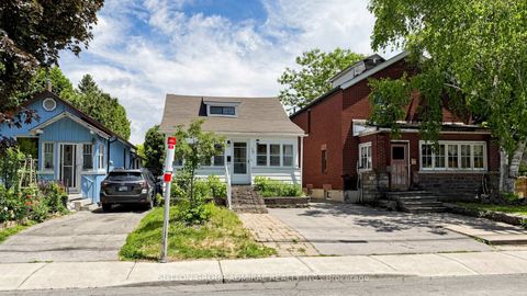 Photo 1 at 75 Rockcliffe Boulevard, Smythe, Toronto