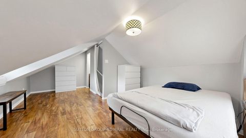 Photo 18 at 75 Rockcliffe Boulevard, Smythe, Toronto