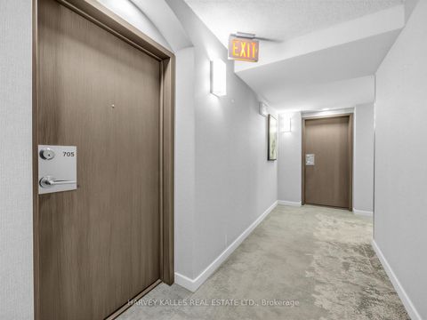 Photo 1 at 705 - 10 Yonge Street, Waterfront Communities C1, Toronto