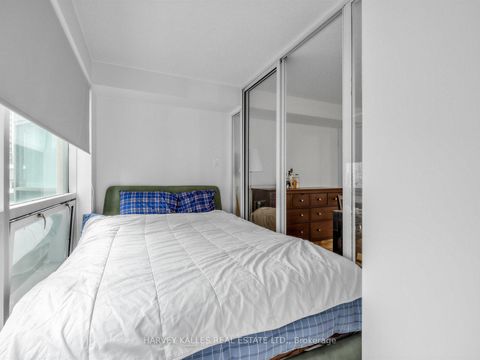 Photo 21 at 705 - 10 Yonge Street, Waterfront Communities C1, Toronto