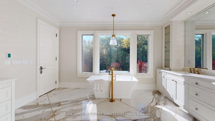 Photo 30 at 101 Forest Heights Boulevard, Windfields, Toronto