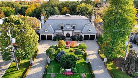 Photo 3 at 101 Forest Heights Boulevard, Windfields, Toronto