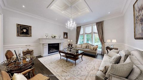 Photo 4 at 101 Forest Heights Boulevard, Windfields, Toronto