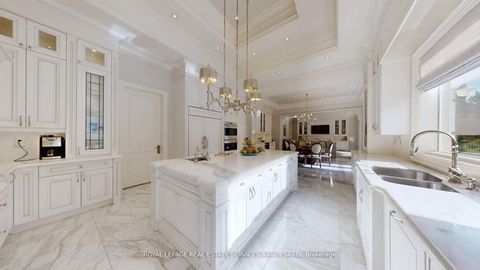 Photo 9 at 101 Forest Heights Boulevard, Windfields, Toronto