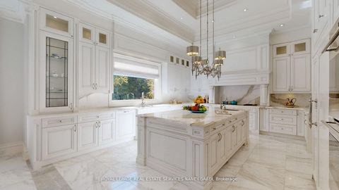 Photo 13 at 101 Forest Heights Boulevard, Windfields, Toronto