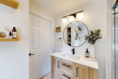 Photo 11 at 23 Queen Street, Cookstown, Innisfil