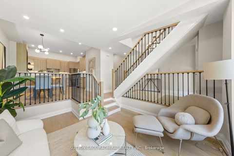 Photo 11 at 35 Beechwood Drive, Broadview North, Toronto