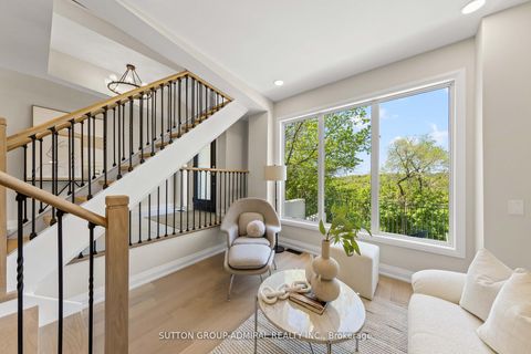 Photo 12 at 35 Beechwood Drive, Broadview North, Toronto