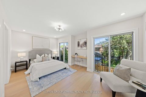 Photo 27 at 35 Beechwood Drive, Broadview North, Toronto