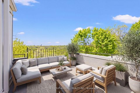 Photo 35 at 35 Beechwood Drive, Broadview North, Toronto