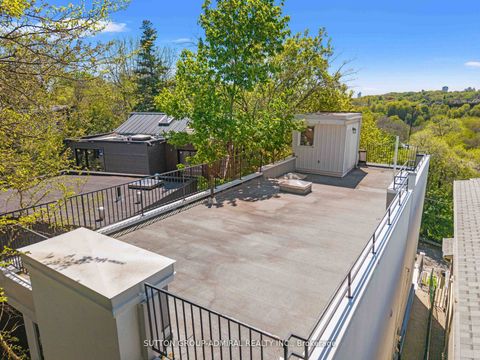 Photo 37 at 35 Beechwood Drive, Broadview North, Toronto