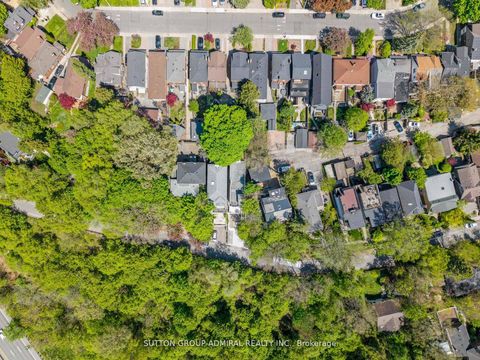 Photo 45 at 35 Beechwood Drive, Broadview North, Toronto