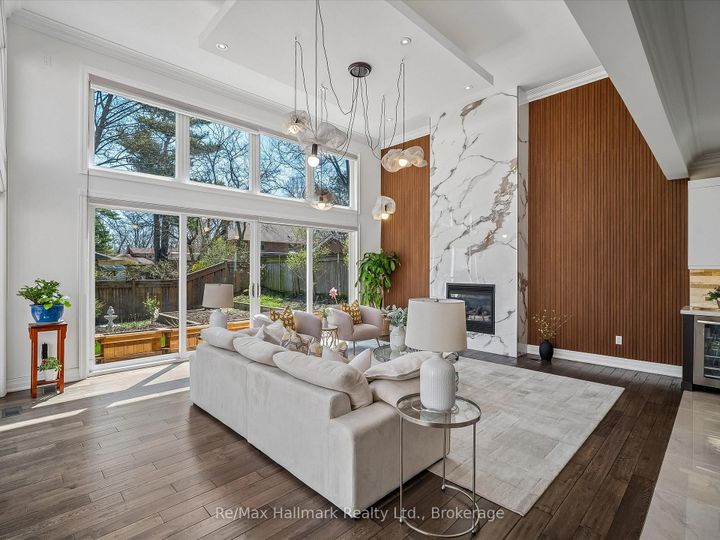 Photo 4 at 1508 Oakhill Drive, MO Morrison, Oakville