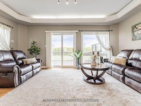 Photo 2 at 614 Mcbean Avenue N, Wyndham, Newmarket