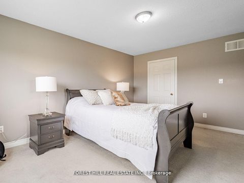 Photo 24 at 614 Mcbean Avenue N, Wyndham, Newmarket