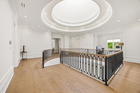 Photo 25 at 15 Sulgrave Crescent, Windfields, Toronto